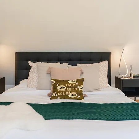 Maison Du Bonheur Avec Rivière&spa, 4 Chambres&2 Sdb Villa *