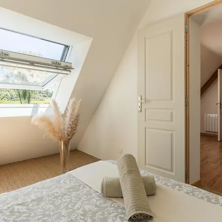 Maison Du Bonheur Avec Riviere & Spa, 4 & 2 Sdb