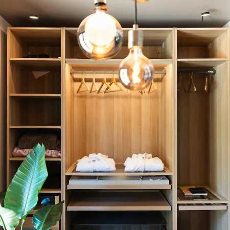 Maison Du Bonheur Avec Riviere & Spa, 4 & 2 Sdb *