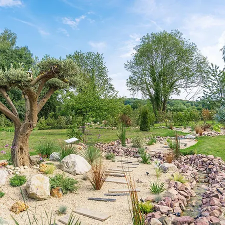 Villa Maison Du Bonheur Avec Rivière&spa, 4 Chambres&2 Sdb *