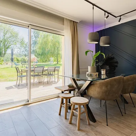 Maison Du Bonheur Avec Rivière&spa, 4 Chambres&2 Sdb Villa
