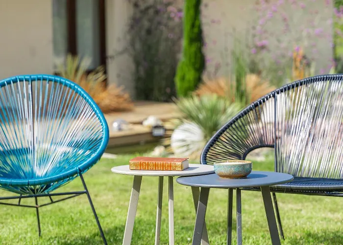 Maison Du Bonheur Avec Riviere & Spa, 4 & 2 Sdb * Tourville-en-Auge