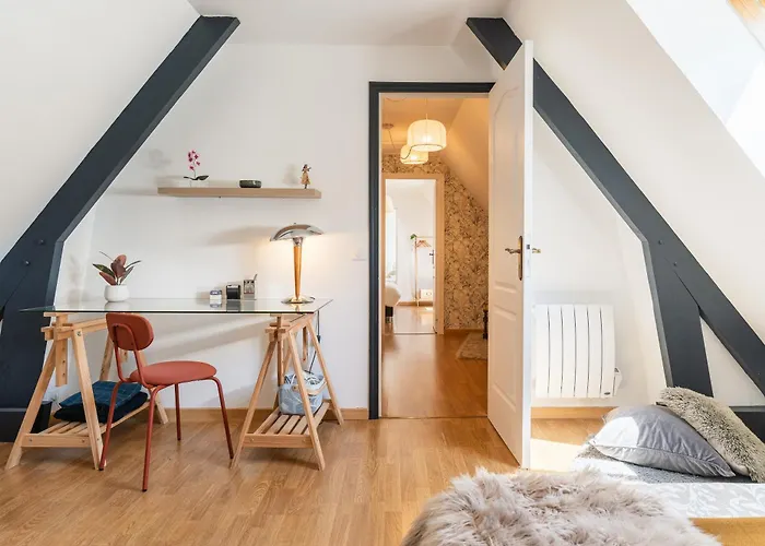 Maison Du Bonheur Avec Riviere & Spa, 4 & 2 Sdb *