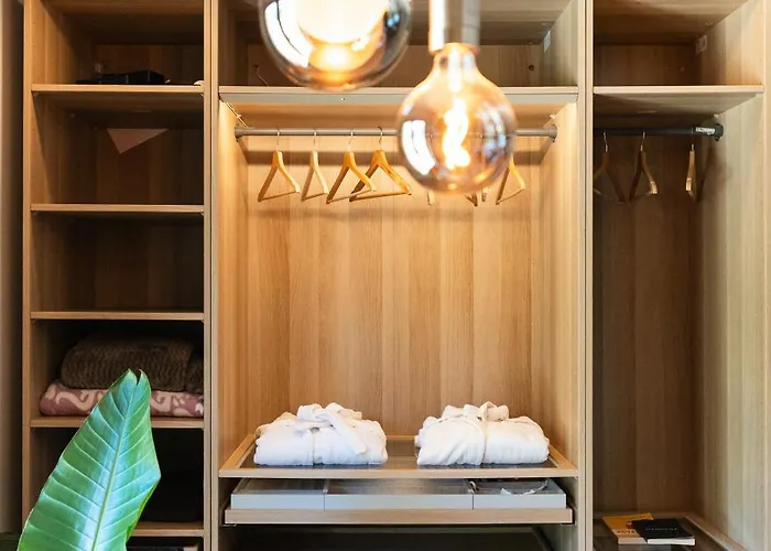 Maison Du Bonheur Avec Riviere & Spa, 4 & 2 Sdb *