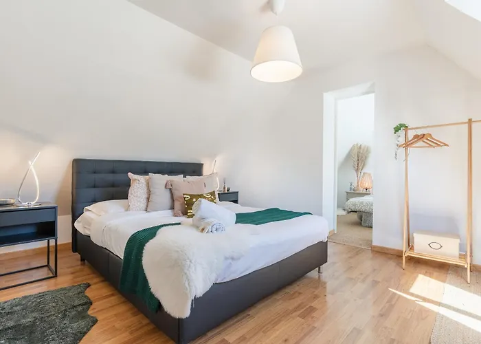 וילה Maison Du Bonheur Avec Riviere & Spa, 4 & 2 Sdb